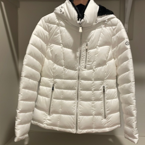 Calvin Klein Jackets & Blazers - Calvin Klein white down filled puffer jacket, black faux fur lined hood, size M